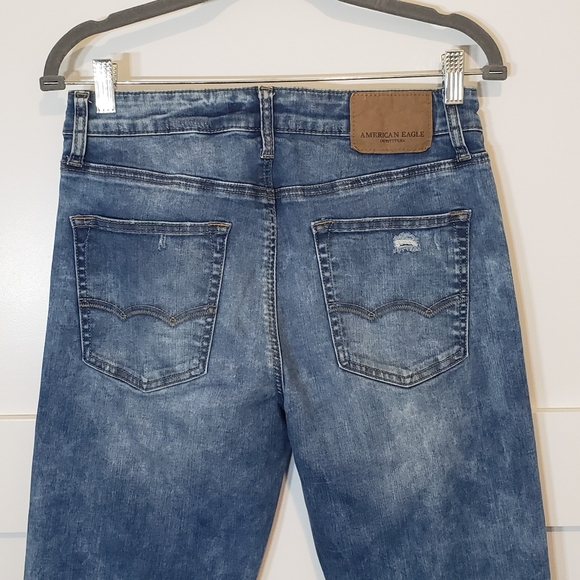 AEO Mens REAL Size 30 X 31  Extreme Flex Jeans Distressed Acid Wash - Picture 8 of 16